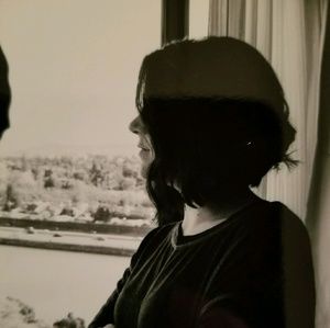 Meet your Posher, Laura